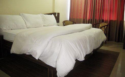 Hotel Swayam Jabalpur Exteriér fotografie